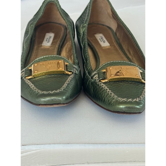 Prada Metallic Olive Leather Plaque Loafers EU 36 Vintage Y2K Made Italy - Picture 6 of 15
